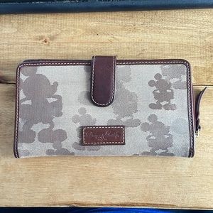 Vintage Rare Dooney & Bourke Mickey Mouse Disney Wallet